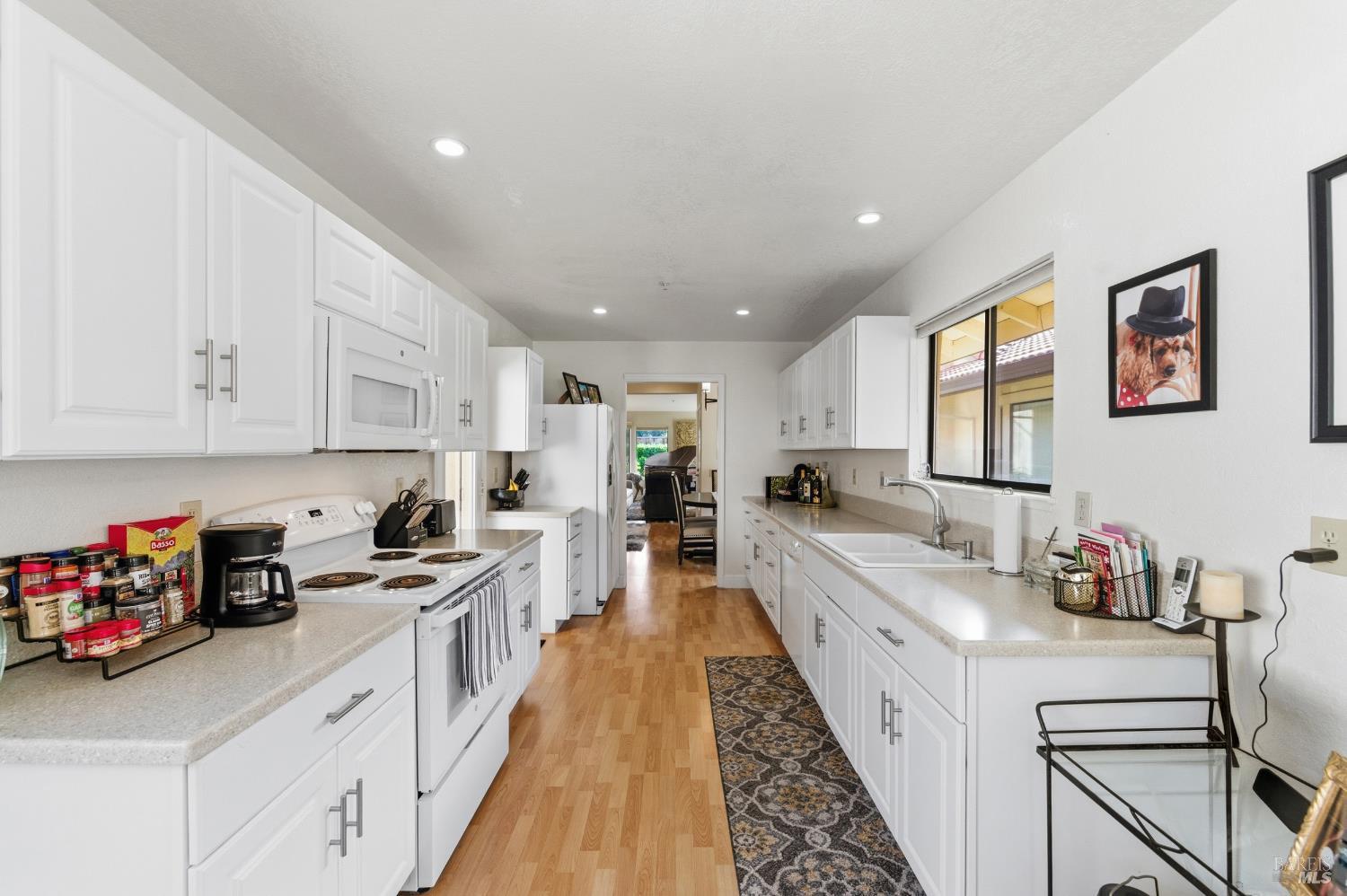 Detail Gallery Image 16 of 40 For 77 Fountain Grove Cir, Napa,  CA 94558 - 2 Beds | 2 Baths