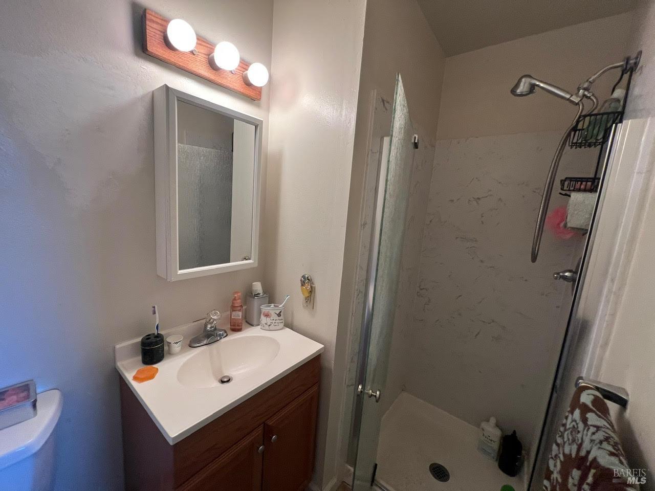 Detail Gallery Image 9 of 16 For 1850 San Juan St, Fairfield,  CA 94533 - 3 Beds | 2 Baths