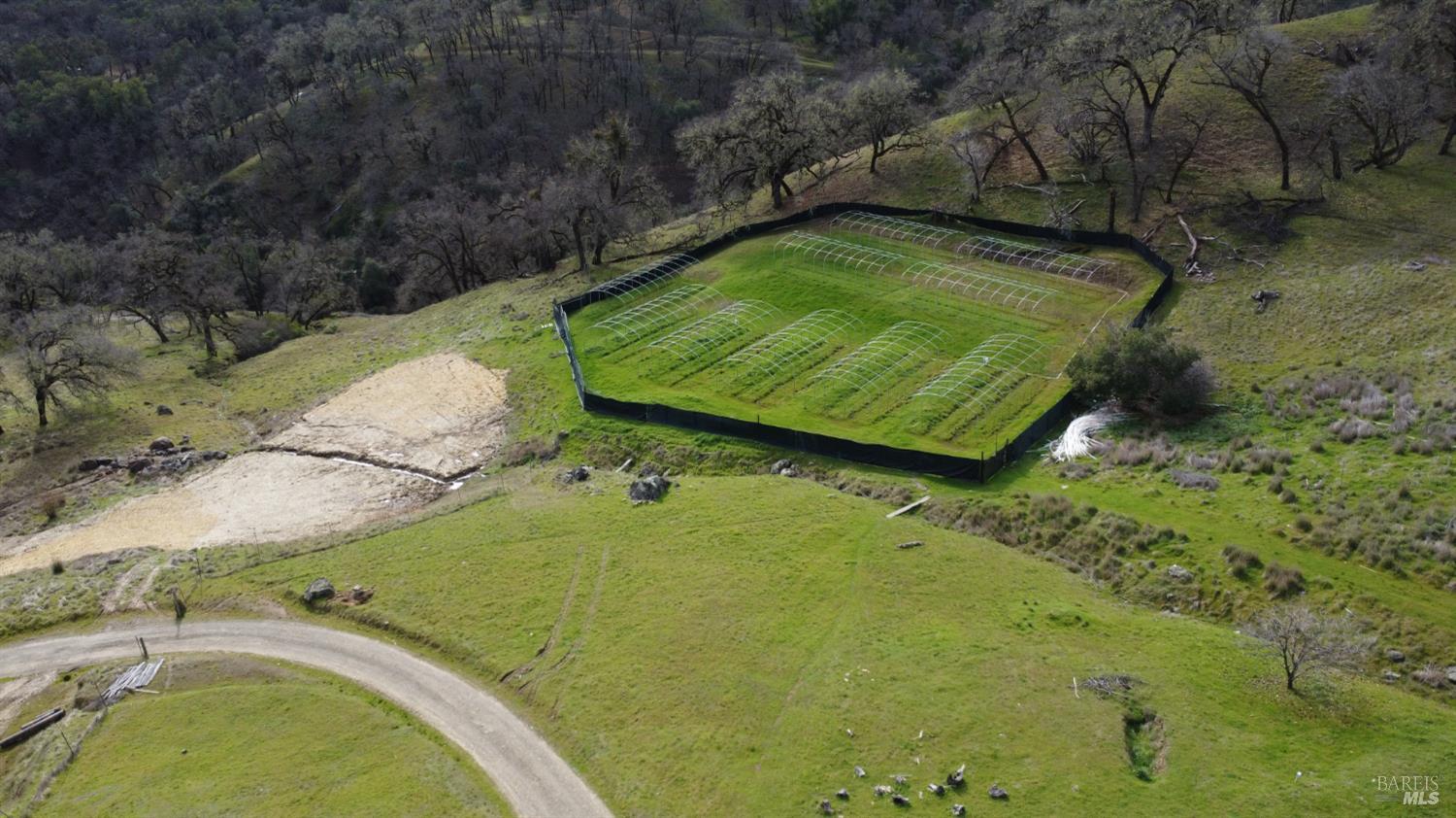 Detail Gallery Image 6 of 48 For 4411 Moose Rd, Ukiah,  CA 95482 - 2 Beds | 0/1 Baths