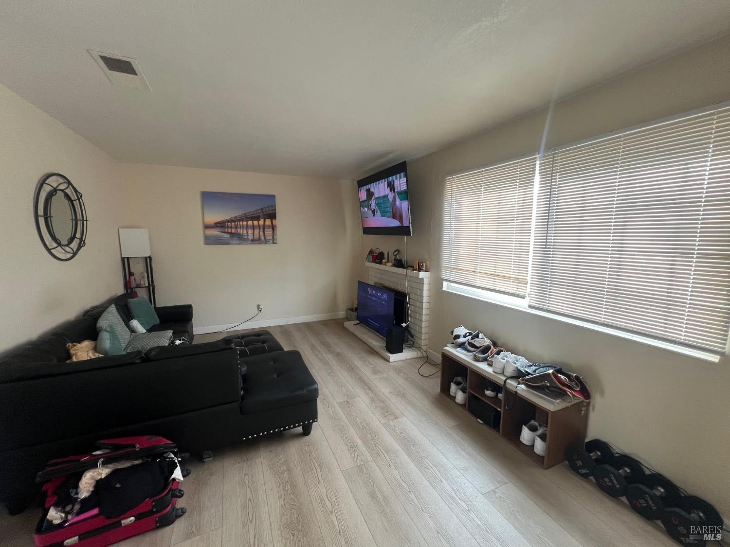 Detail Gallery Image 4 of 15 For 2532 Beaufort Ct, Fairfield,  CA 94533 - 3 Beds | 1/1 Baths