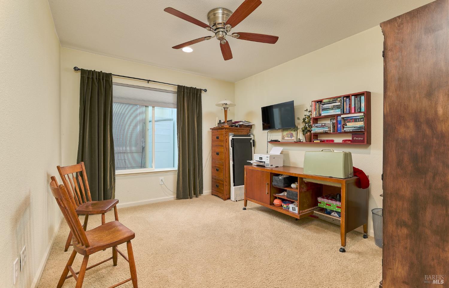 Detail Gallery Image 12 of 31 For 402 Riverwood Ln, Rio Vista,  CA 94571 - 2 Beds | 2 Baths