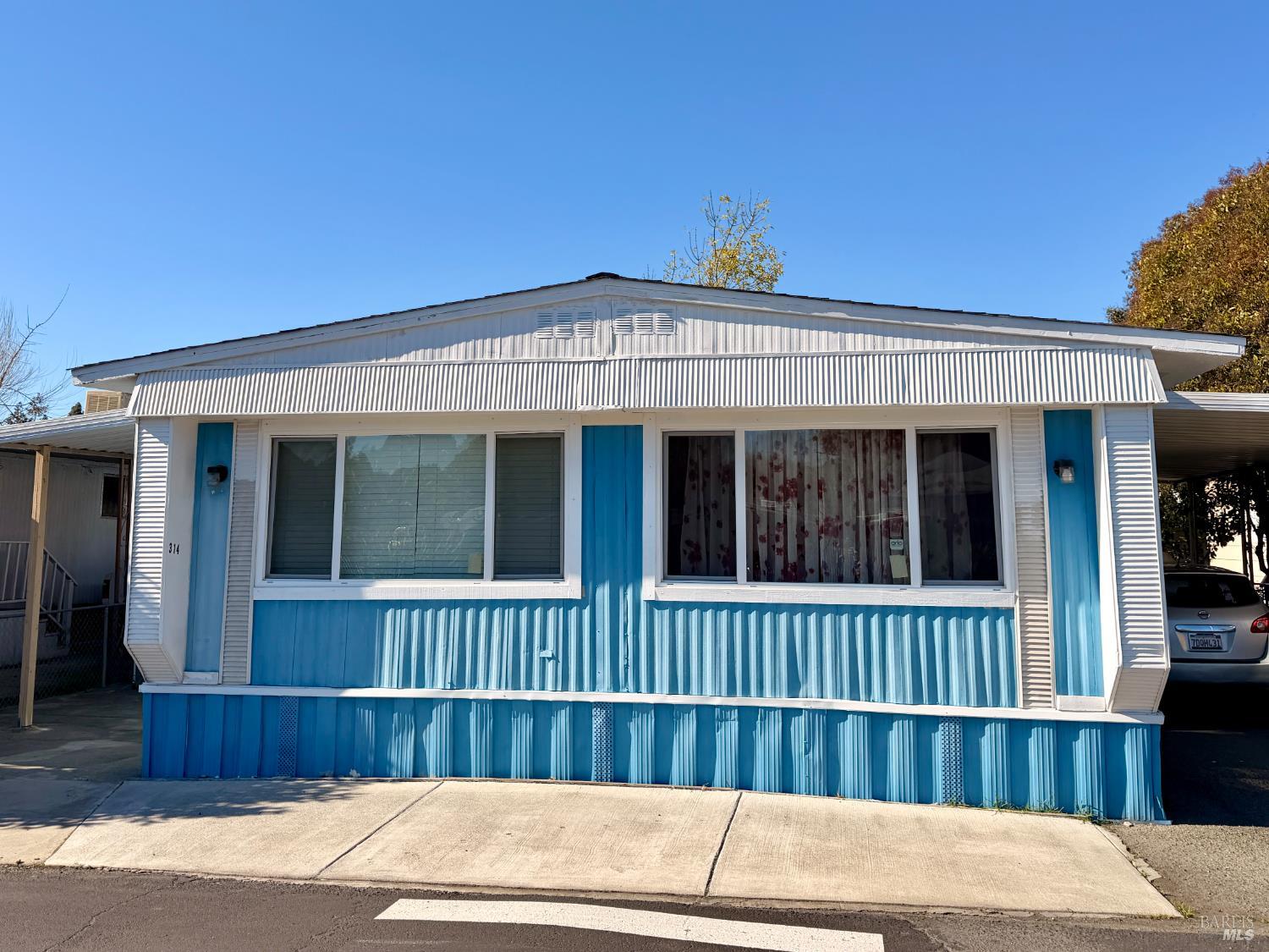 Detail Gallery Image 2 of 28 For 314 San Marcus Dr, Vallejo,  CA 94590 - 3 Beds | 2 Baths