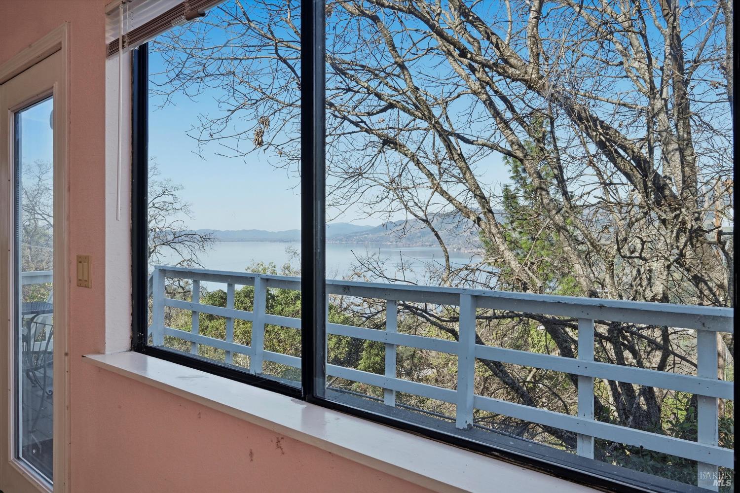 Detail Gallery Image 15 of 48 For 6963 Panoramic Dr, Lucerne,  CA 95458 - 3 Beds | 3 Baths