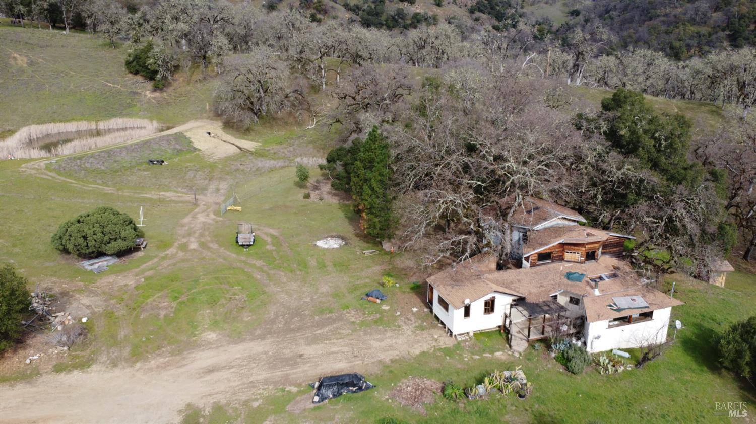 Detail Gallery Image 5 of 48 For 4411 Moose Rd, Ukiah,  CA 95482 - 2 Beds | 0/1 Baths