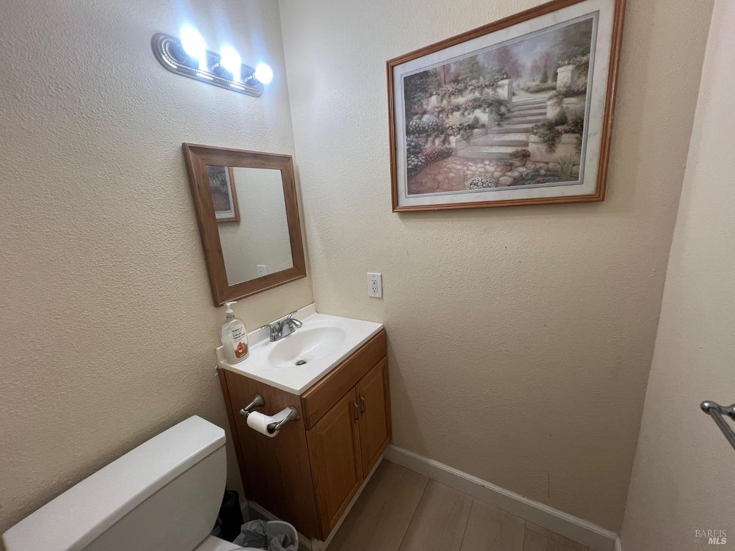 Detail Gallery Image 8 of 15 For 2532 Beaufort Ct, Fairfield,  CA 94533 - 3 Beds | 1/1 Baths