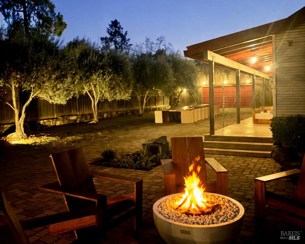 Detail Gallery Image 14 of 20 For 1467 Kearney St, Saint Helena,  CA 94574 - 4 Beds | 3/1 Baths