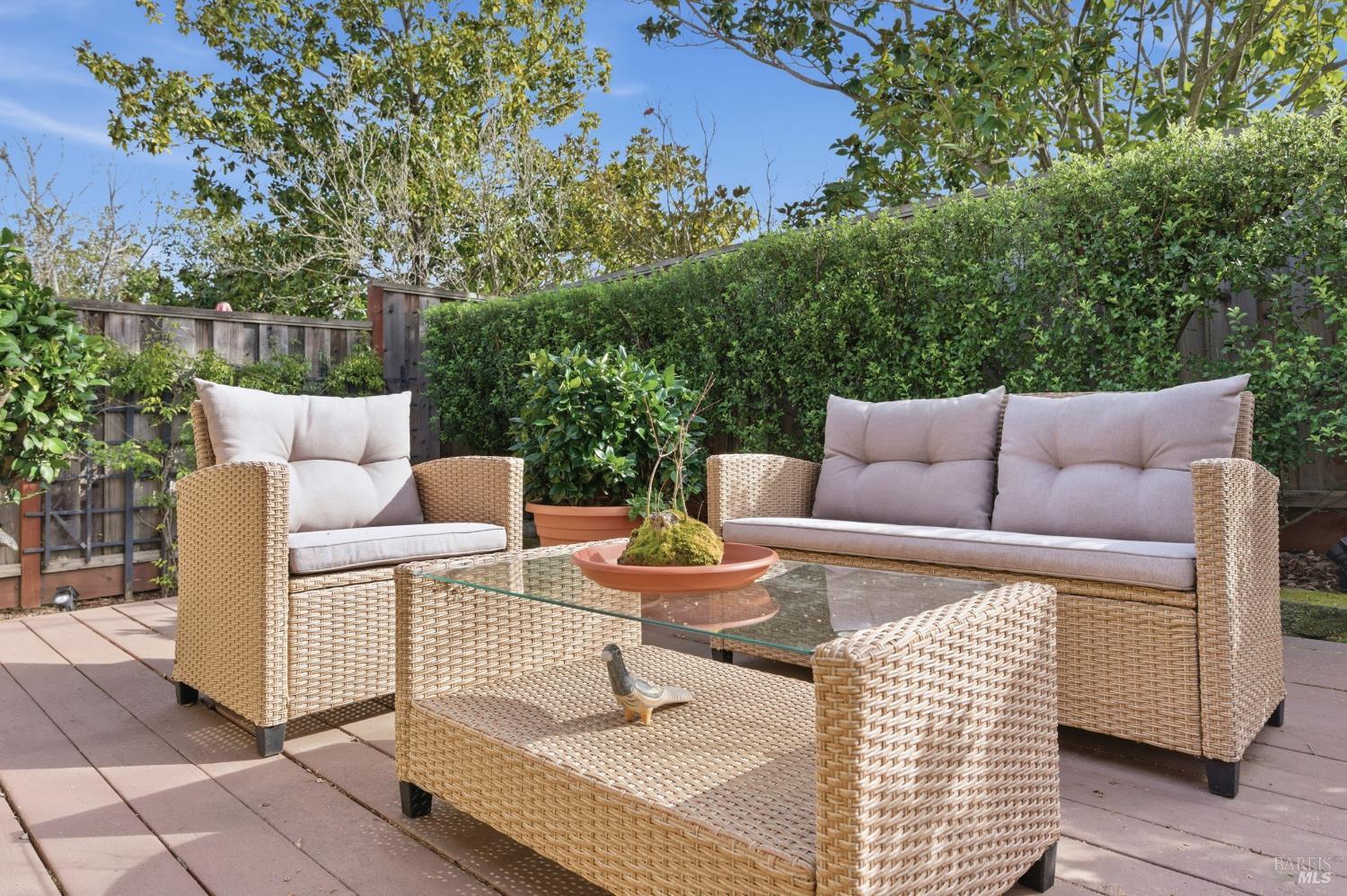 Detail Gallery Image 32 of 40 For 77 Fountain Grove Cir, Napa,  CA 94558 - 2 Beds | 2 Baths