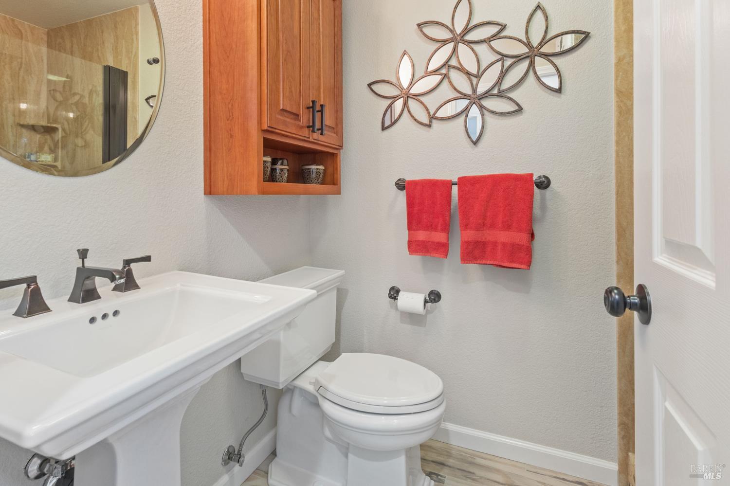 Detail Gallery Image 26 of 58 For 562 Citadel Ct, Fairfield,  CA 94534 - 4 Beds | 3 Baths