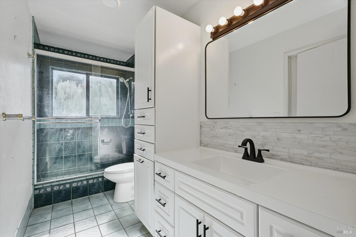 Detail Gallery Image 32 of 48 For 6963 Panoramic Dr, Lucerne,  CA 95458 - 3 Beds | 3 Baths