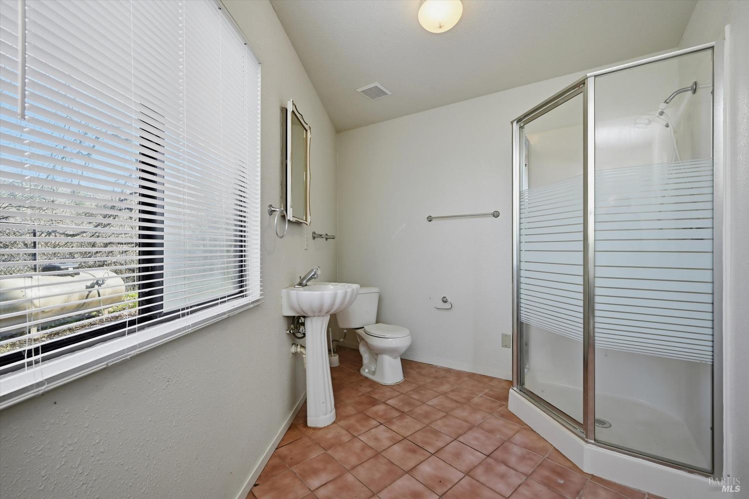 Detail Gallery Image 25 of 48 For 6963 Panoramic Dr, Lucerne,  CA 95458 - 3 Beds | 3 Baths