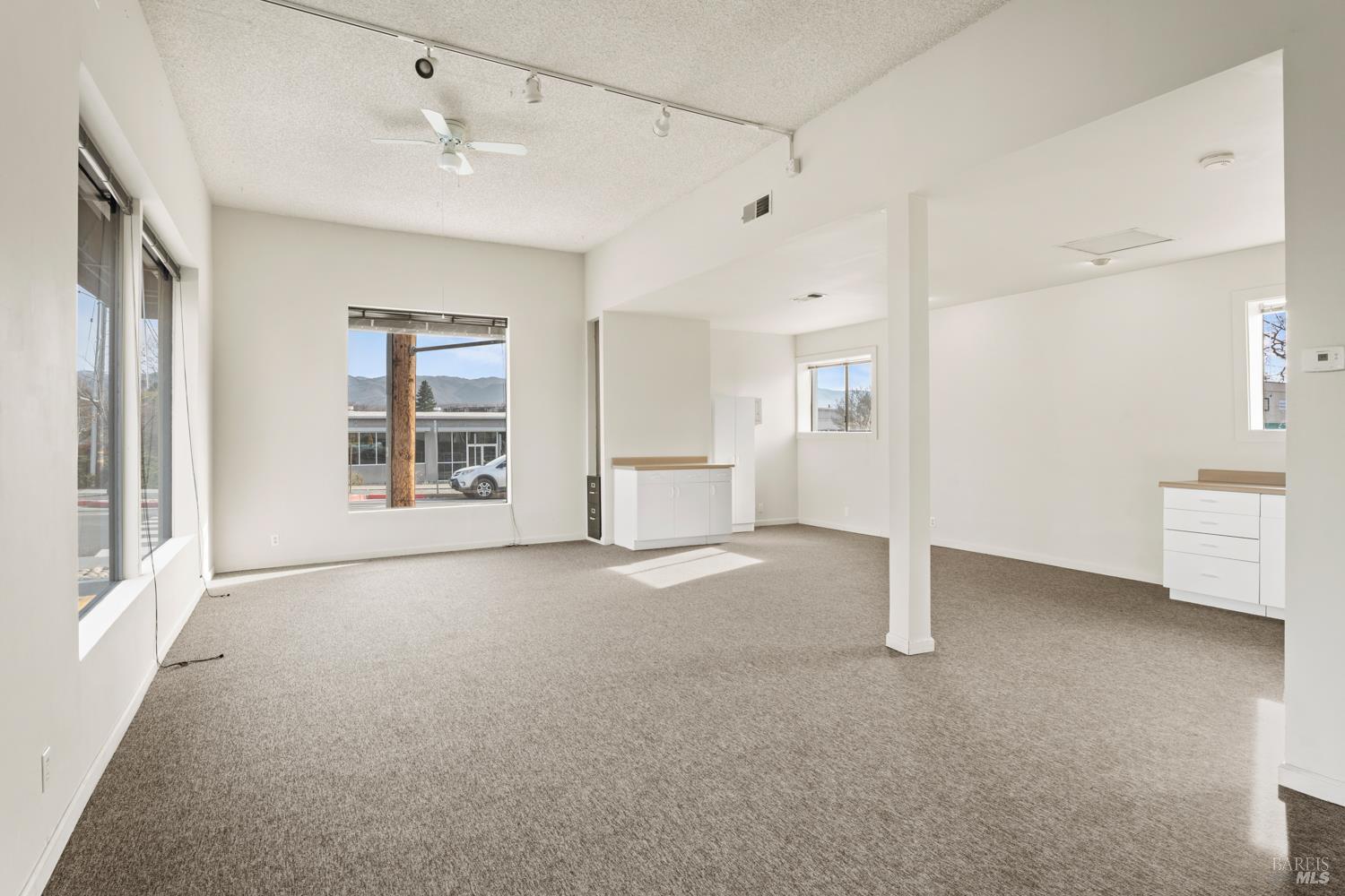 Detail Gallery Image 3 of 15 For 185 E Church St, Ukiah,  CA 95482 - – Beds | – Baths