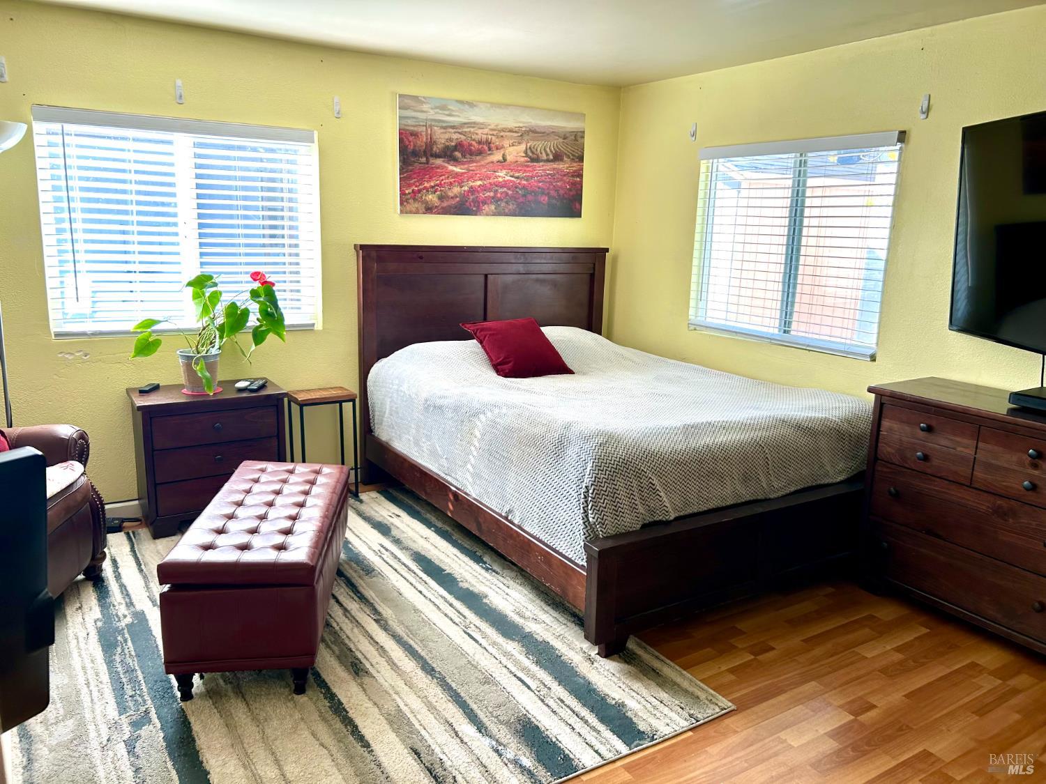 Detail Gallery Image 15 of 28 For 314 San Marcus Dr, Vallejo,  CA 94590 - 3 Beds | 2 Baths