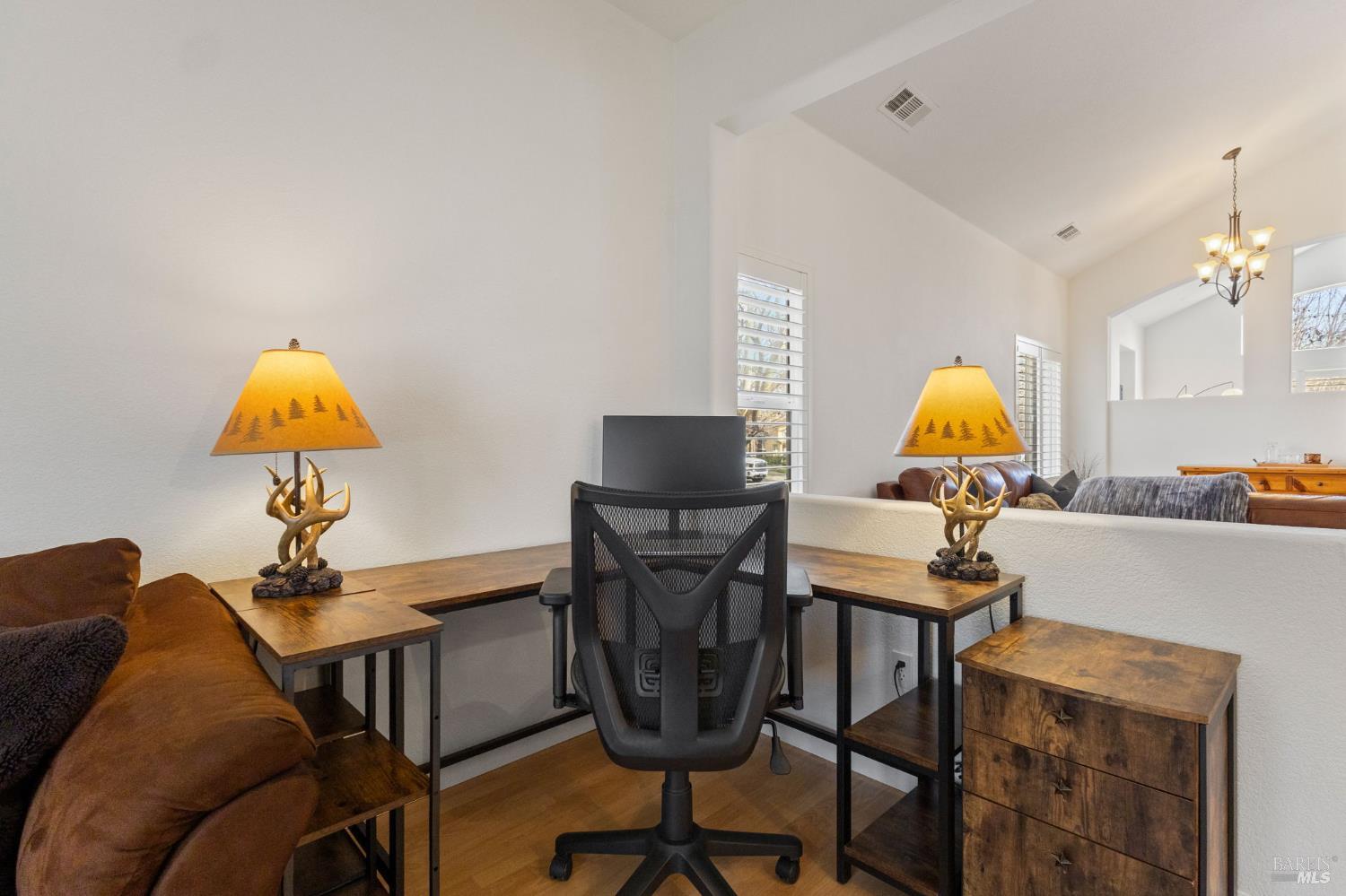 Detail Gallery Image 11 of 58 For 562 Citadel Ct, Fairfield,  CA 94534 - 4 Beds | 3 Baths