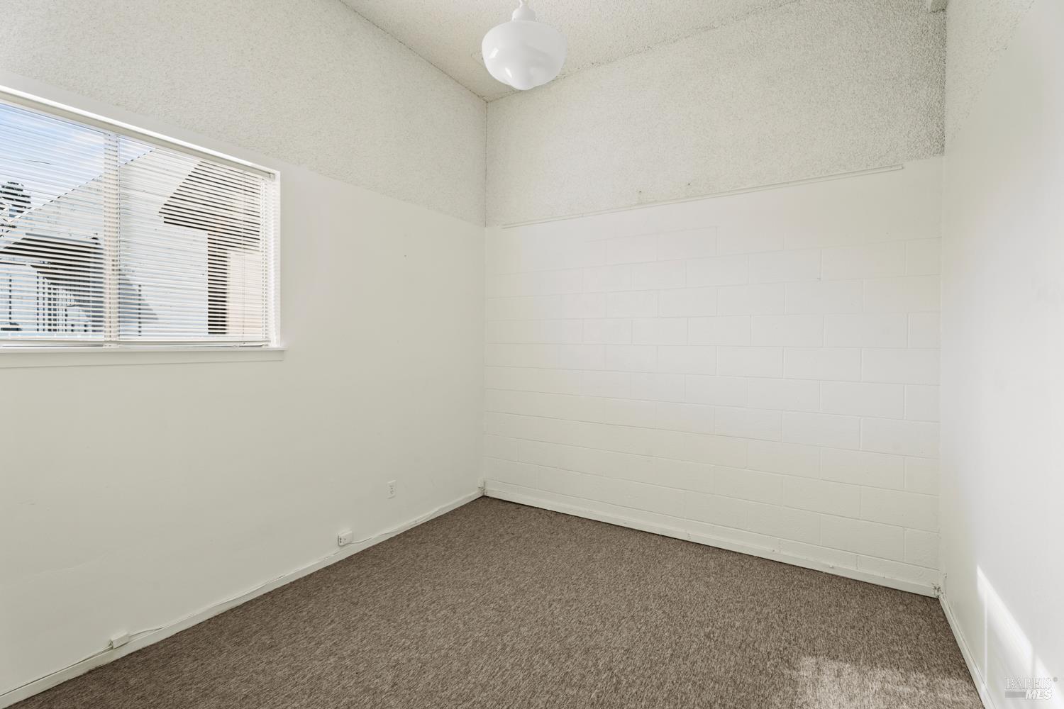 Detail Gallery Image 10 of 15 For 185 E Church St, Ukiah,  CA 95482 - – Beds | – Baths