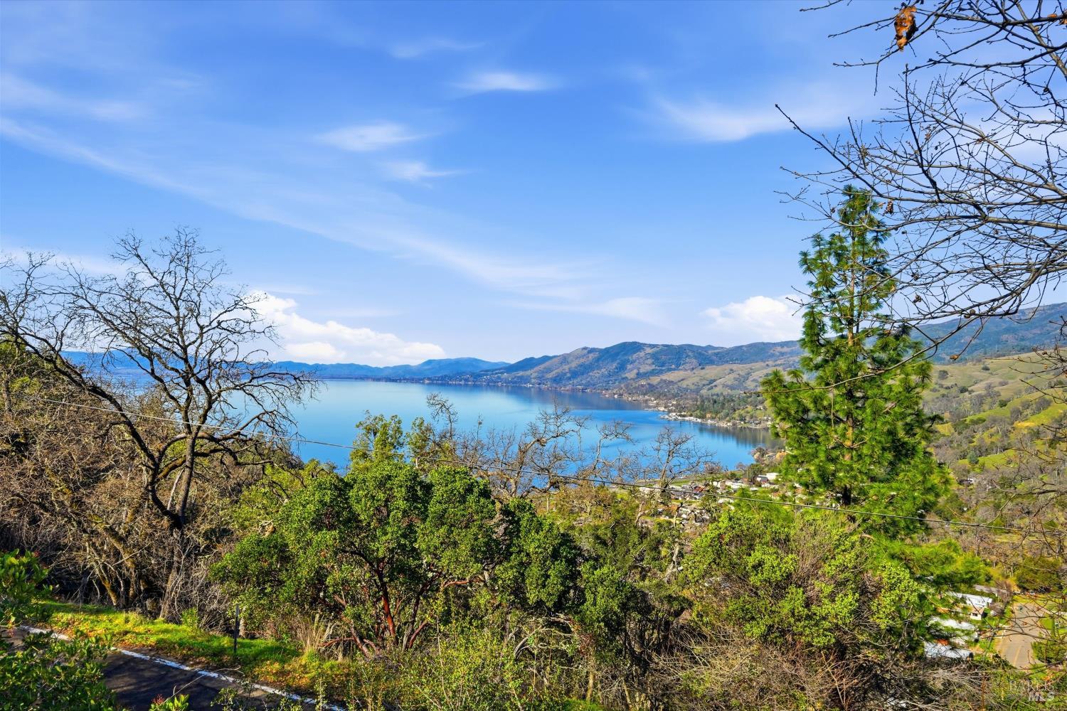 Front Image Thumbnail for BA326007932