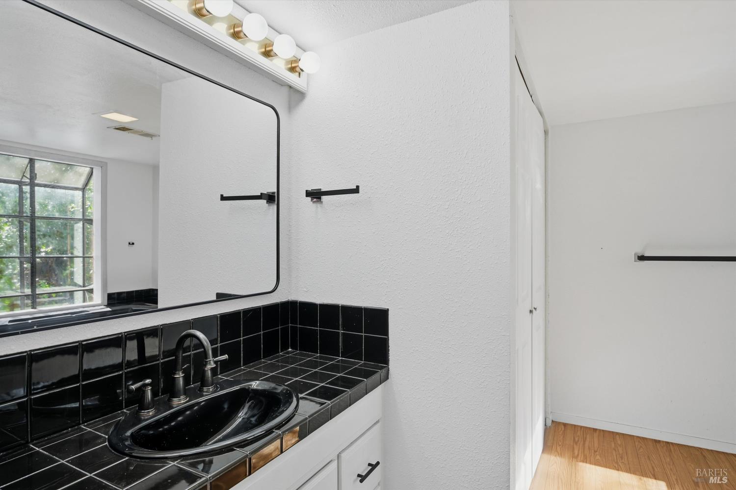 Detail Gallery Image 20 of 48 For 6963 Panoramic Dr, Lucerne,  CA 95458 - 3 Beds | 3 Baths