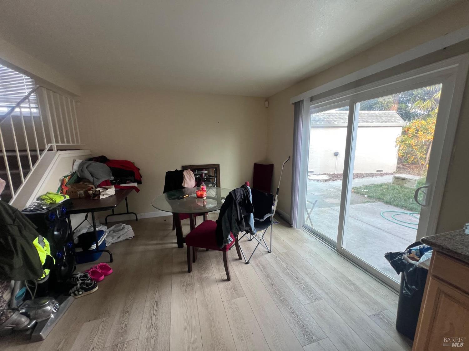 Detail Gallery Image 5 of 15 For 2532 Beaufort Ct, Fairfield,  CA 94533 - 3 Beds | 1/1 Baths