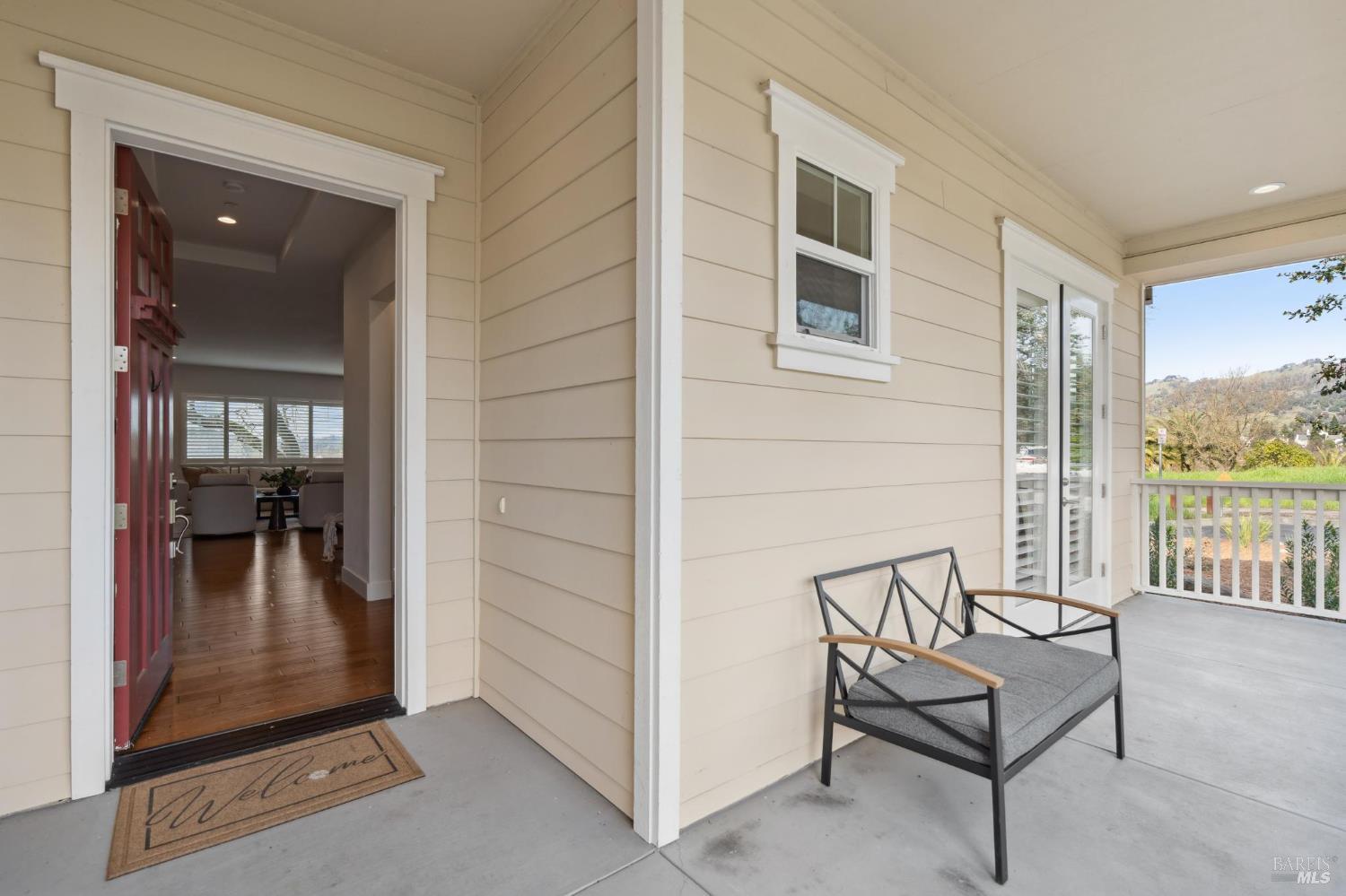 Detail Gallery Image 7 of 83 For 5677 Eastlake Dr, Santa Rosa,  CA 95409 - 5 Beds | 4 Baths