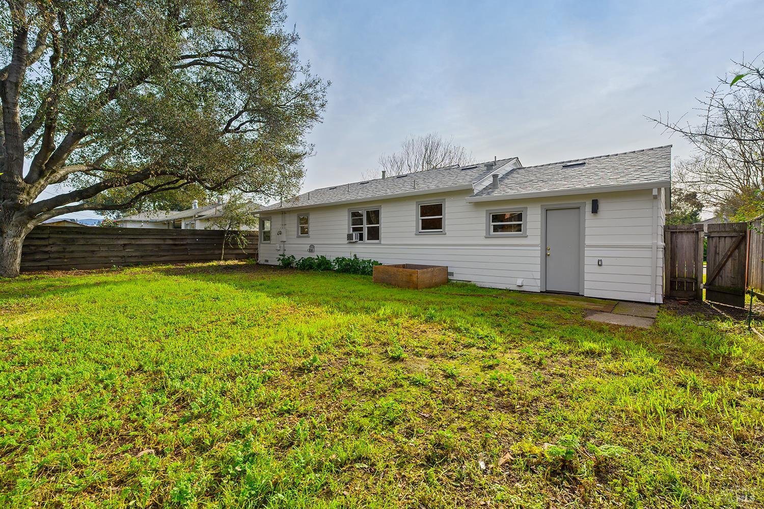 Detail Gallery Image 24 of 24 For 3119 Magowan Dr, Santa Rosa,  CA 95405 - 3 Beds | 1 Baths