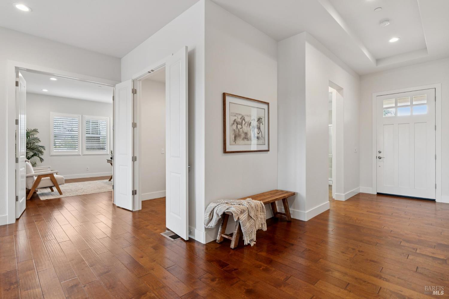 Detail Gallery Image 34 of 83 For 5677 Eastlake Dr, Santa Rosa,  CA 95409 - 5 Beds | 4 Baths