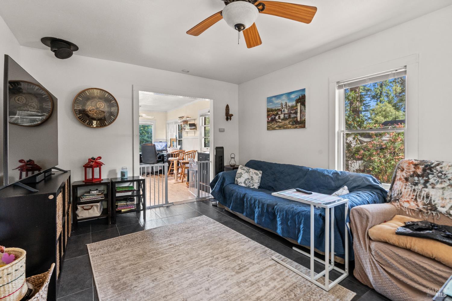 Detail Gallery Image 10 of 26 For 1301 Knob Hill Rd, Ukiah,  CA 95482 - 1 Beds | 1 Baths