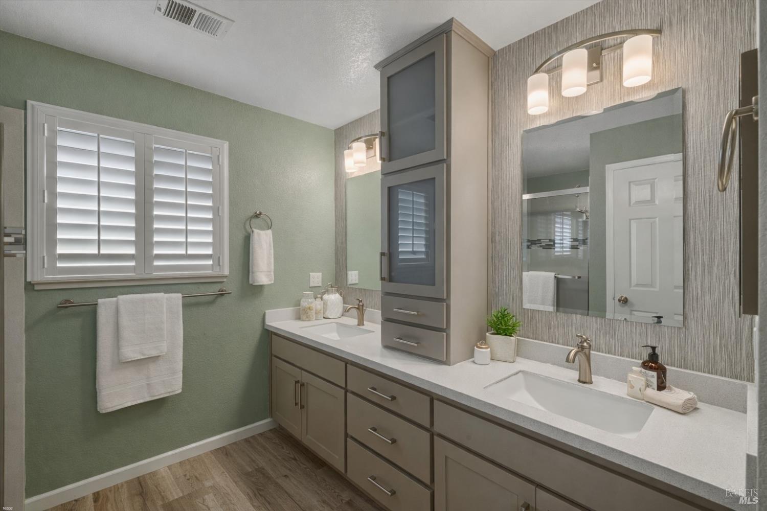 Detail Gallery Image 24 of 49 For 8873 Lebec Ln, Cotati,  CA 94931 - 4 Beds | 3 Baths