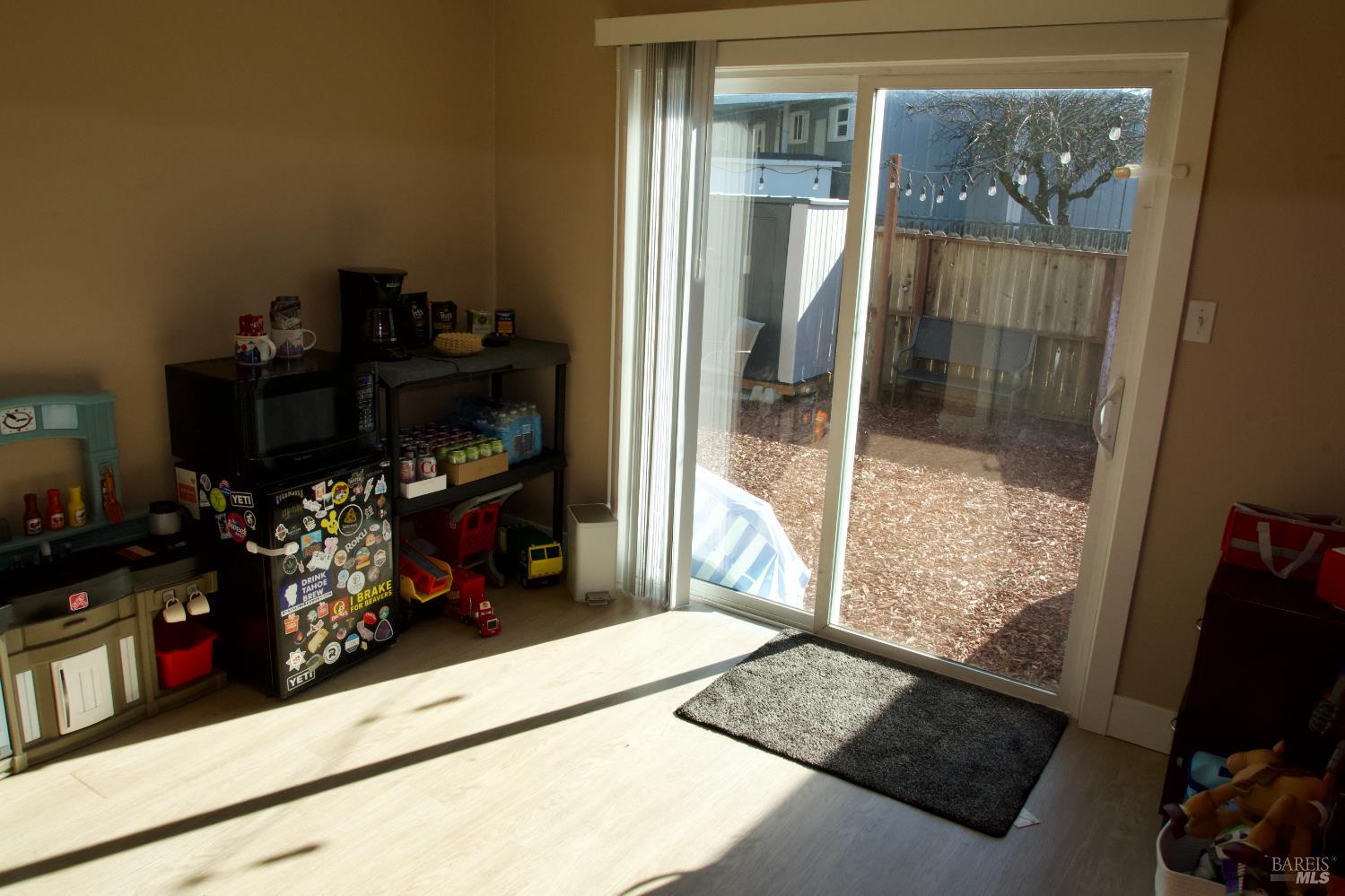 Detail Gallery Image 22 of 32 For 5050 Parkhurst Dr, Santa Rosa,  CA 95409 - 3 Beds | 1 Baths