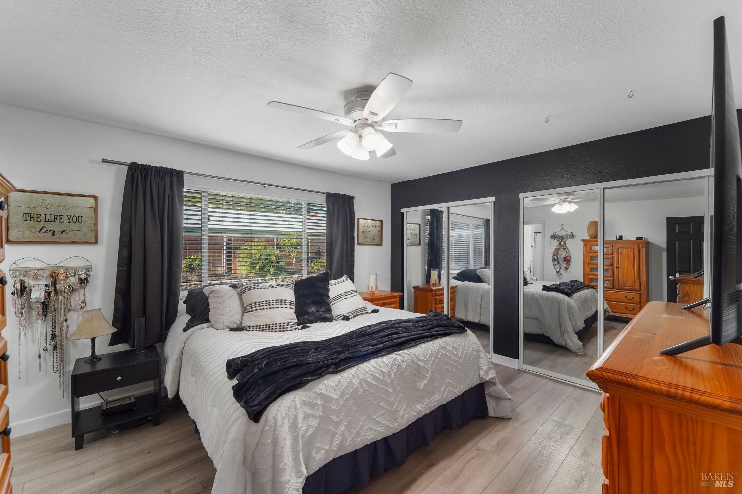 Detail Gallery Image 25 of 37 For 113 Richard Pl, Vacaville,  CA 95687 - 3 Beds | 2 Baths