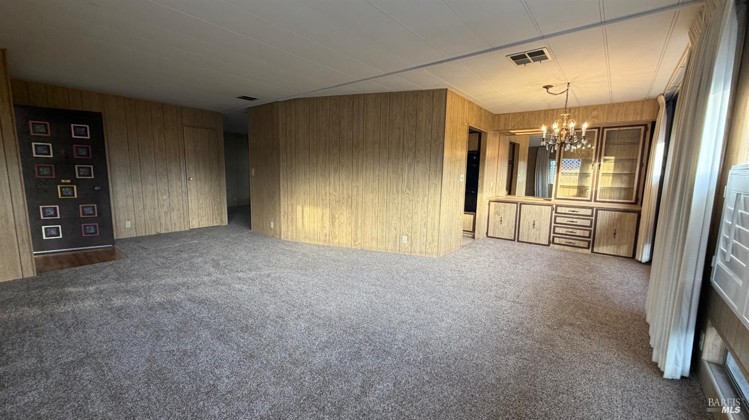 Detail Gallery Image 9 of 48 For 145 Stratford Way, Santa Rosa,  CA 95401 - 2 Beds | 2 Baths