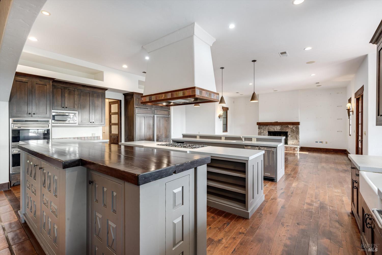 Detail Gallery Image 10 of 72 For 969 Rachael Rd, Sonoma,  CA 95476 - 4 Beds | 3/2 Baths