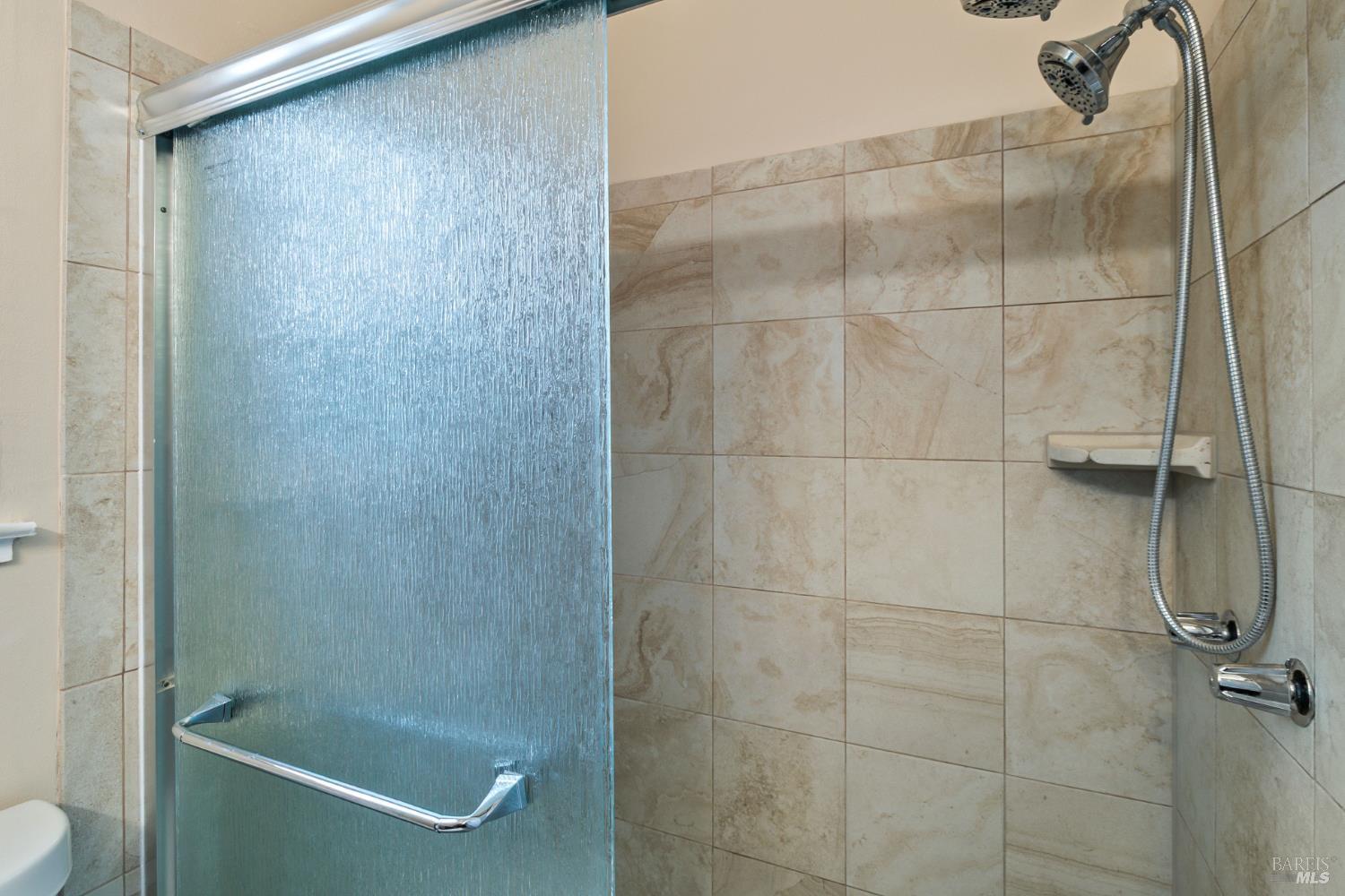 Detail Gallery Image 25 of 50 For 160 Bristol Dr, Vacaville,  CA 95687 - 4 Beds | 2/1 Baths