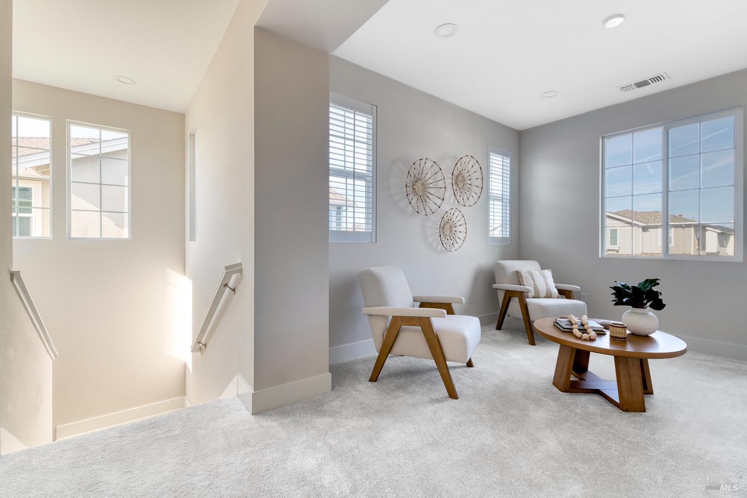 Detail Gallery Image 18 of 37 For 2733 Amora Ct, Santa Rosa,  CA 95407 - 4 Beds | 3/1 Baths