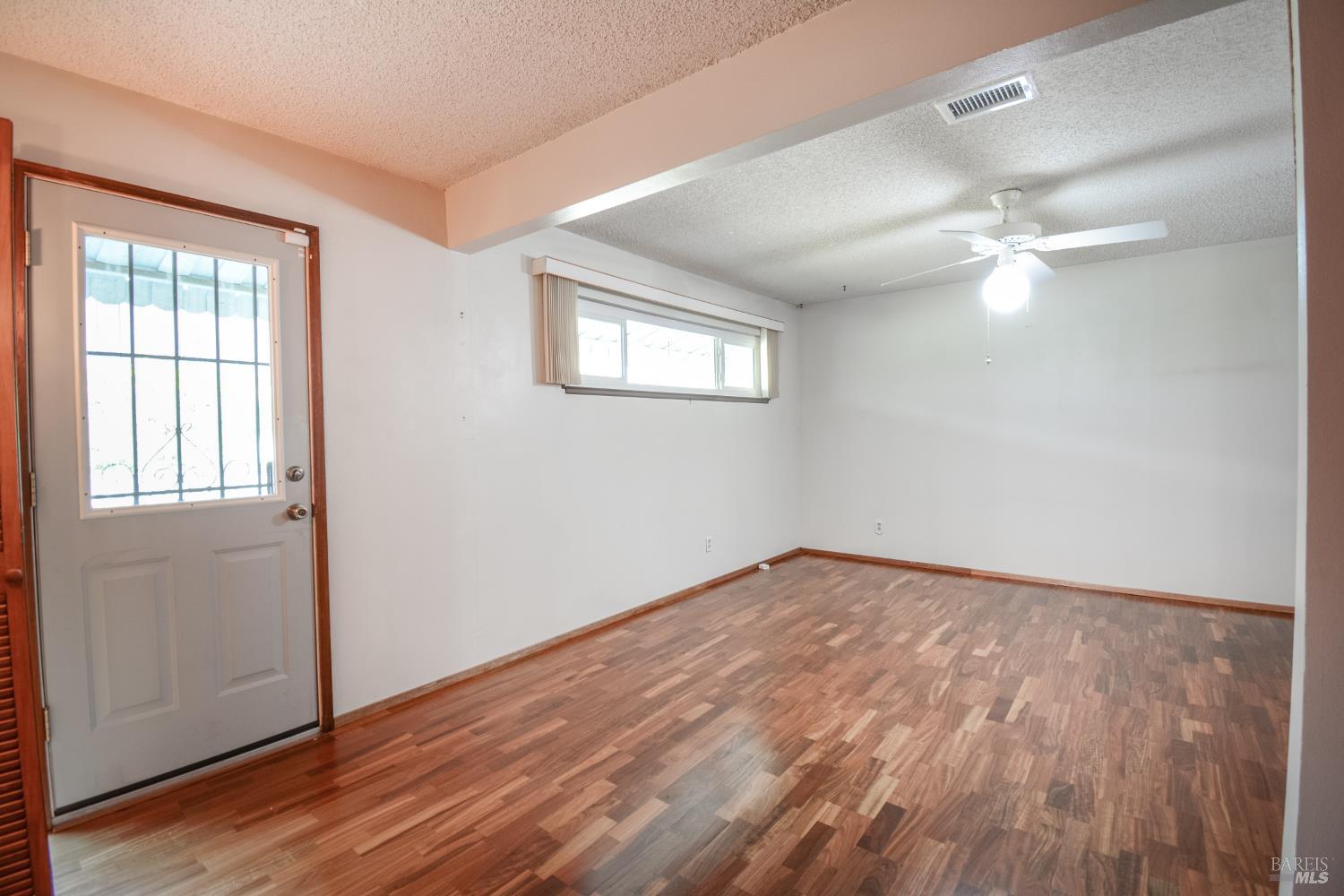 Detail Gallery Image 28 of 38 For 2135 via Alta Ct, Benicia,  CA 94510 - 2 Beds | 2 Baths