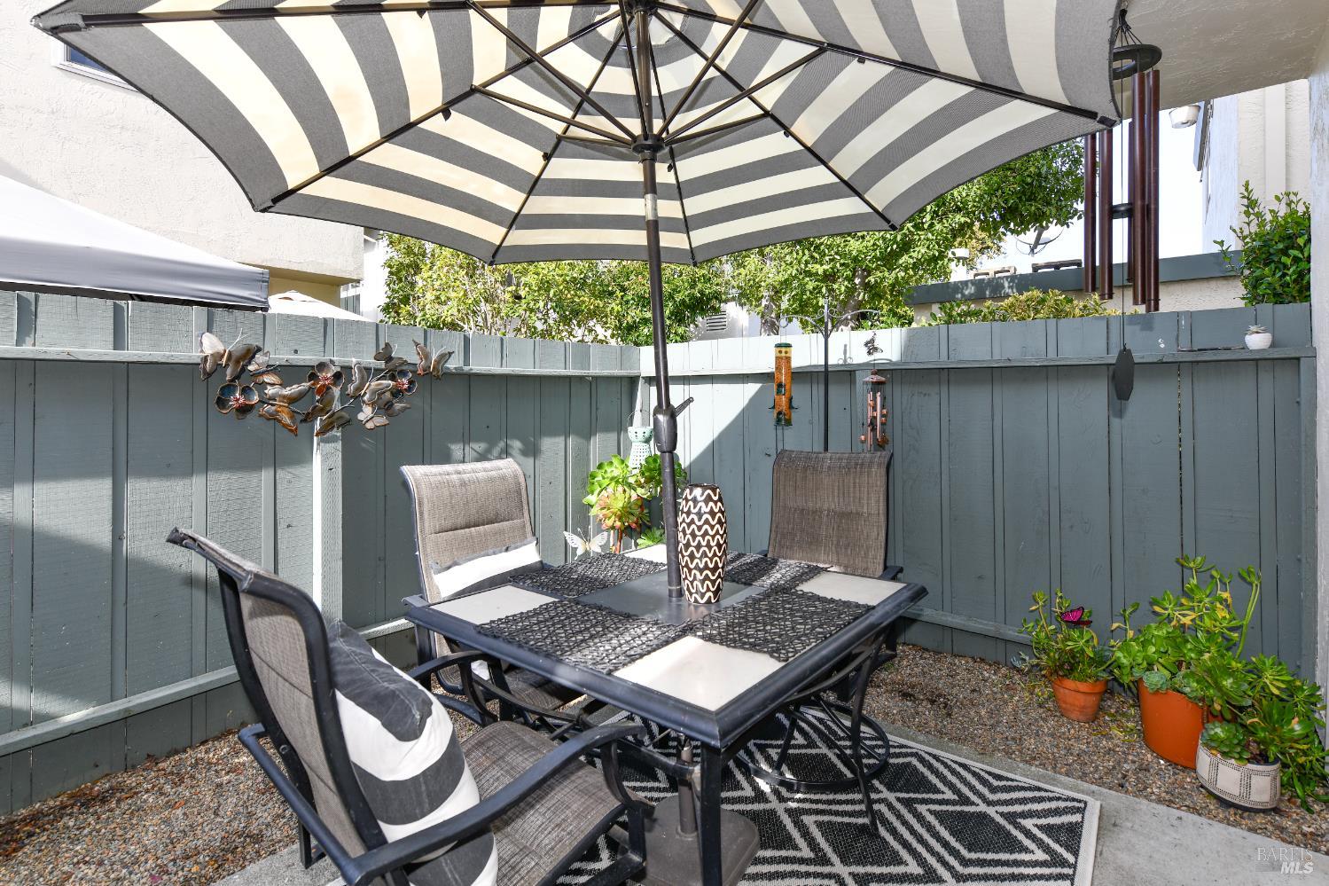 Detail Gallery Image 31 of 50 For 1118 Marina Dr, Napa,  CA 94559 - 2 Beds | 1/1 Baths