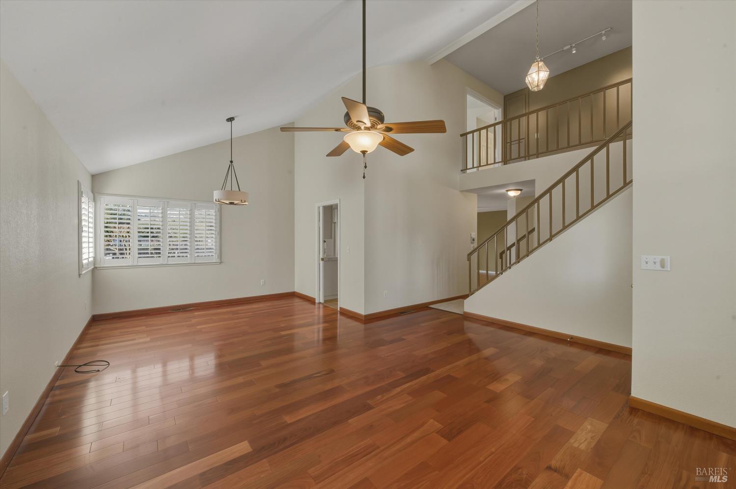 Detail Gallery Image 7 of 49 For 8873 Lebec Ln, Cotati,  CA 94931 - 4 Beds | 3 Baths