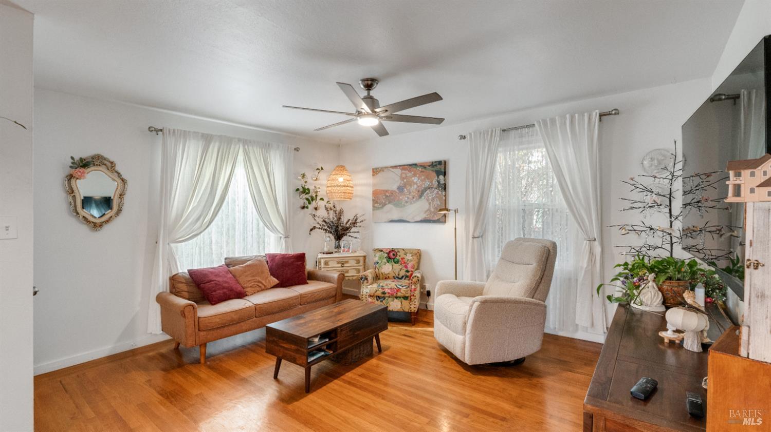 Detail Gallery Image 5 of 22 For 712 Laurel St, Vallejo,  CA 94591 - 2 Beds | 1 Baths