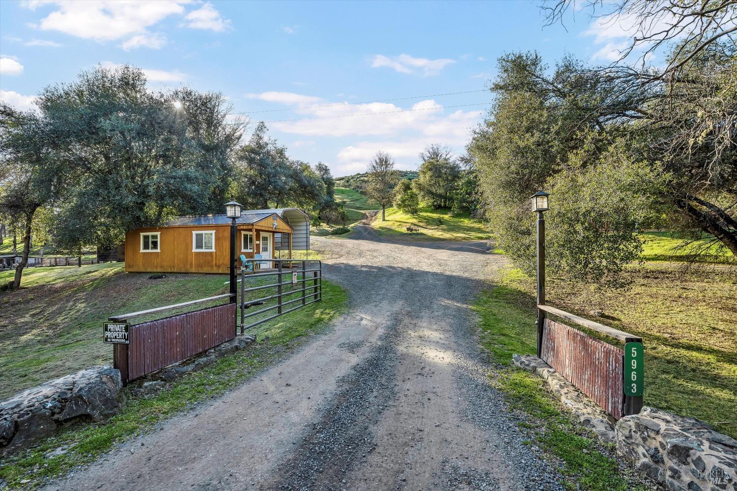 Detail Gallery Image 26 of 51 For 5963 Eickhoff Rd, Lakeport,  CA 95453 - 4 Beds | 2 Baths