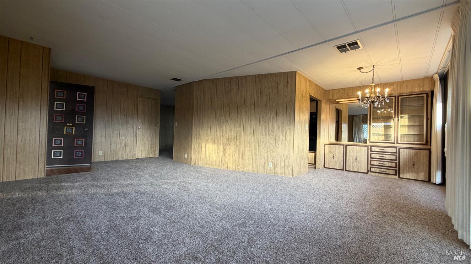 Detail Gallery Image 8 of 48 For 145 Stratford Way, Santa Rosa,  CA 95401 - 2 Beds | 2 Baths