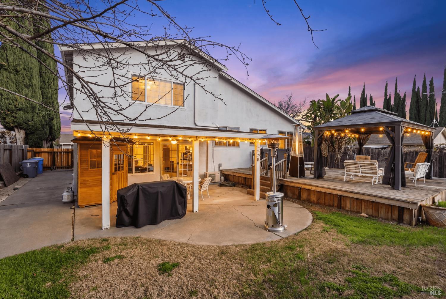 Detail Gallery Image 46 of 50 For 160 Bristol Dr, Vacaville,  CA 95687 - 4 Beds | 2/1 Baths