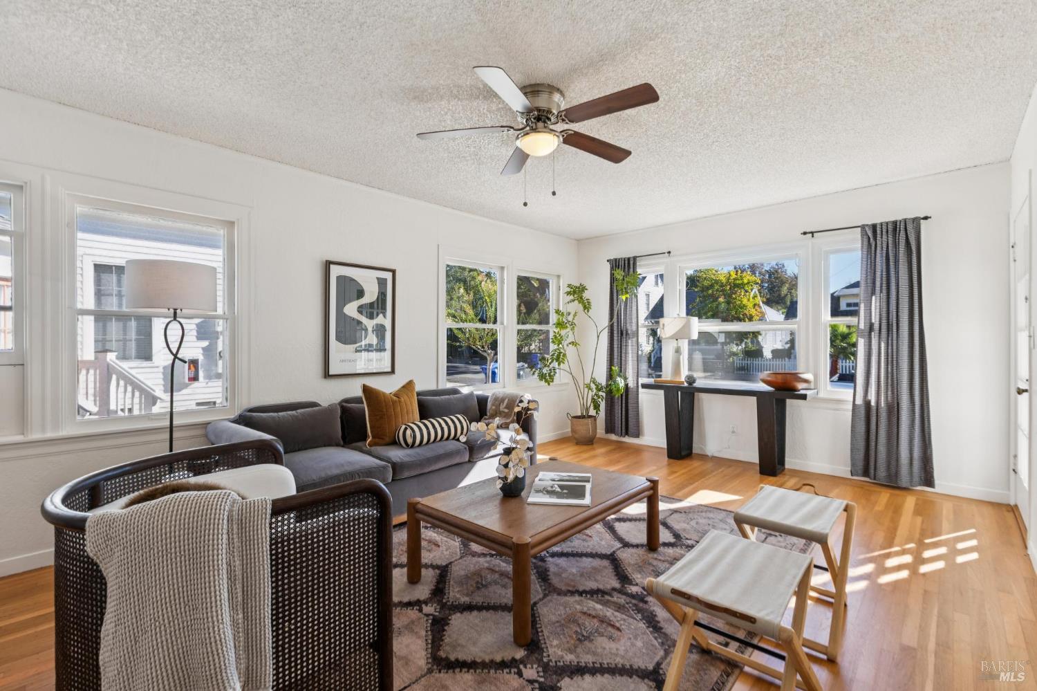 Detail Gallery Image 13 of 57 For 539 Randolph St, Napa,  CA 94559 - 4 Beds | 2 Baths