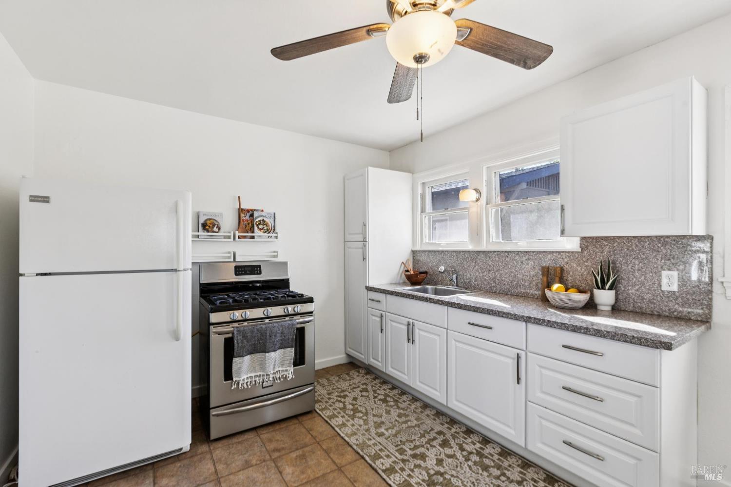 Detail Gallery Image 41 of 57 For 539 Randolph St, Napa,  CA 94559 - 4 Beds | 2 Baths