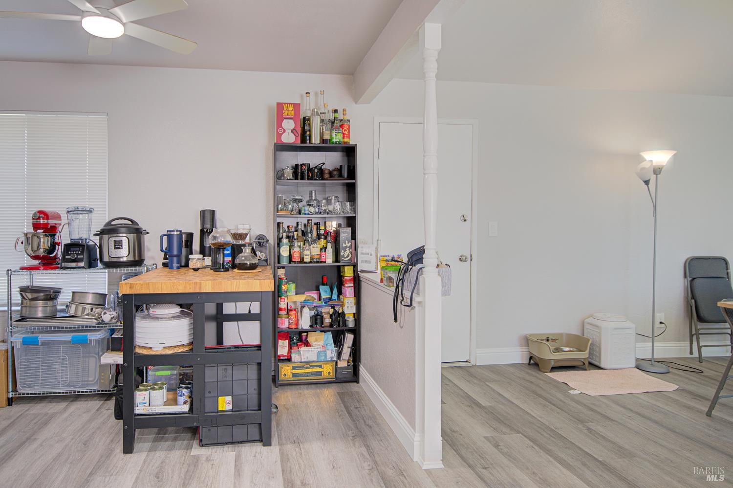 Detail Gallery Image 12 of 29 For 147 Erin Dr, Vallejo,  CA 94589 - 3 Beds | 2 Baths