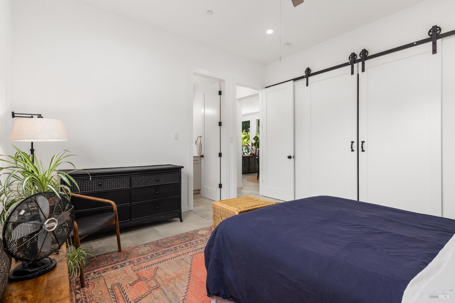 Detail Gallery Image 15 of 32 For 19322 Quigley Ln, Sonoma,  CA 95476 - 4 Beds | 3 Baths