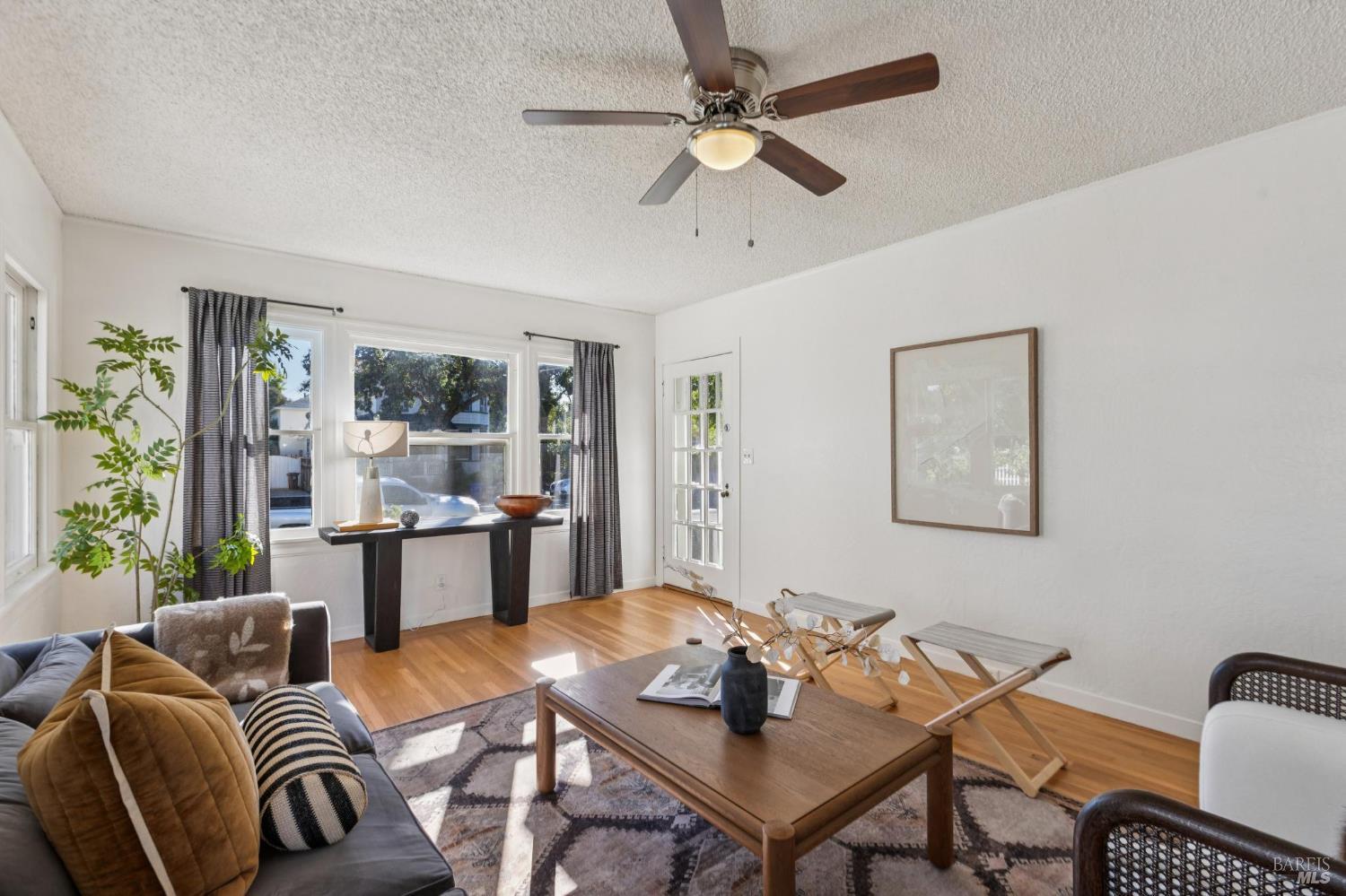 Detail Gallery Image 10 of 57 For 539 Randolph St, Napa,  CA 94559 - 4 Beds | 2 Baths