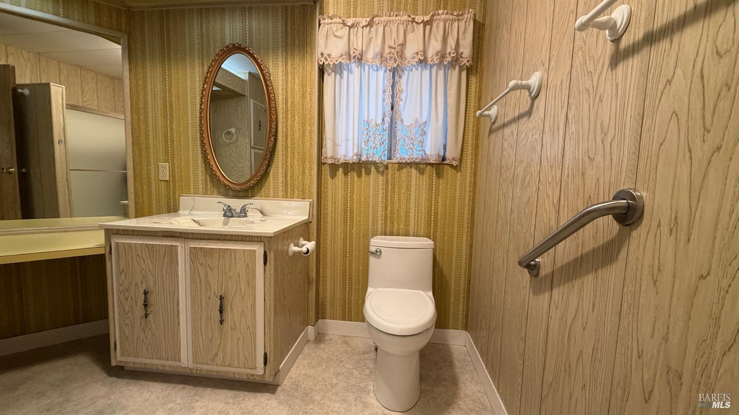 Detail Gallery Image 27 of 48 For 145 Stratford Way, Santa Rosa,  CA 95401 - 2 Beds | 2 Baths