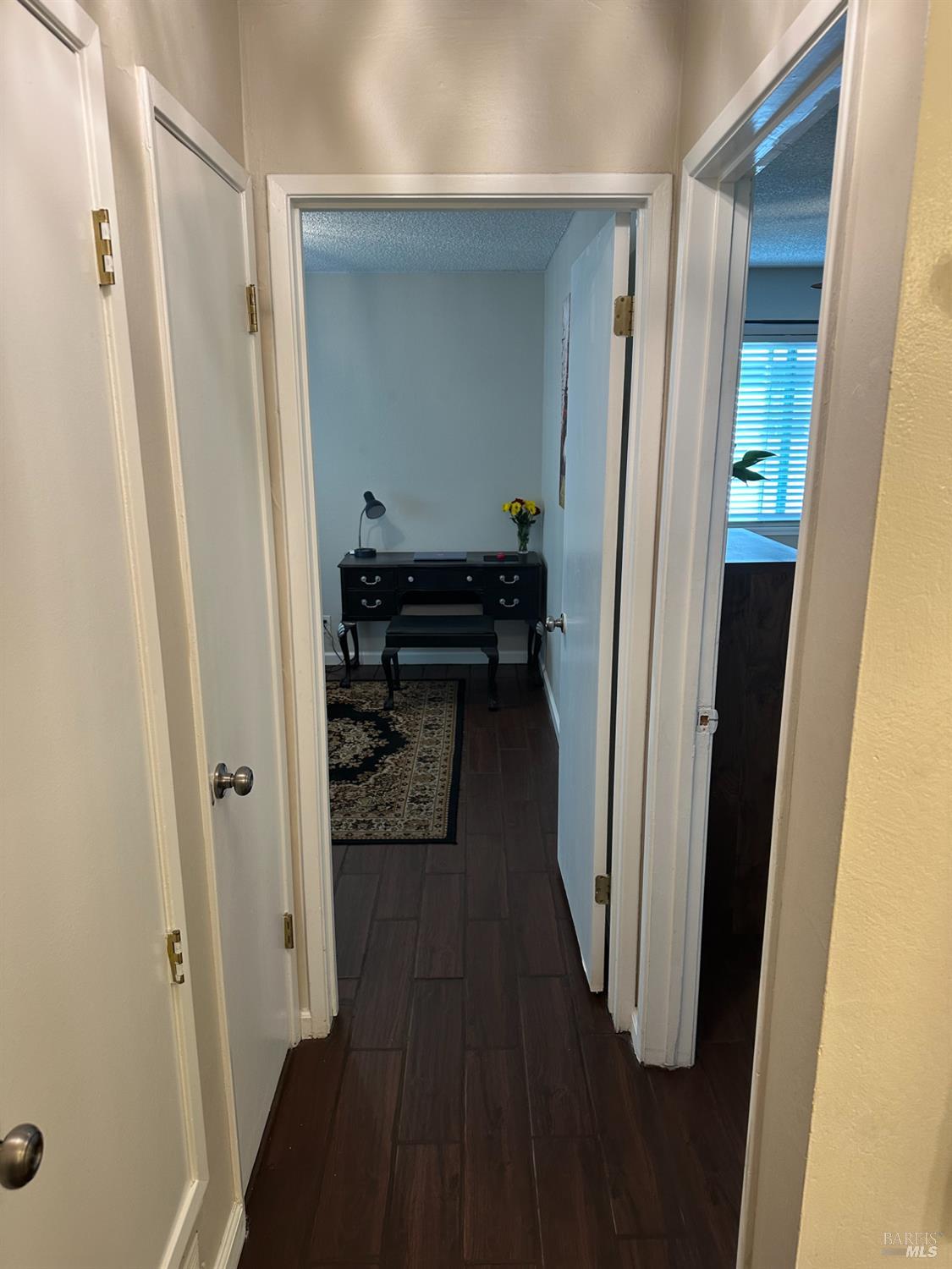 Detail Gallery Image 8 of 22 For 142 Del Rio Cir #2,  Vacaville,  CA 95687 - 2 Beds | 1/1 Baths