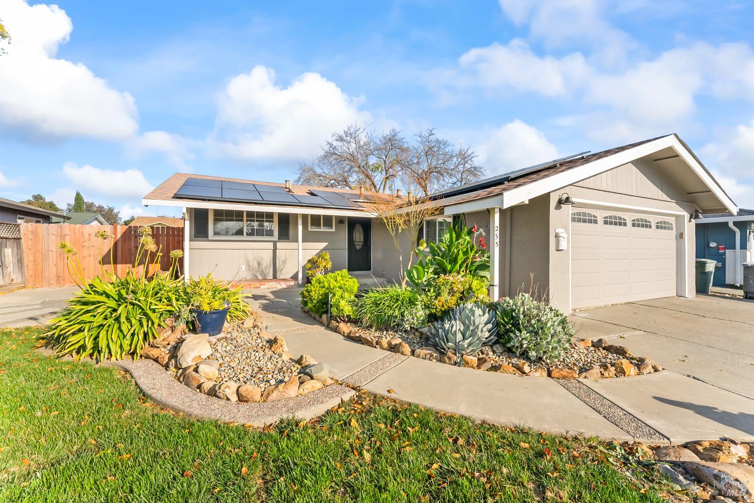 Detail Gallery Image 8 of 40 For 255 Bowline Dr, Vacaville,  CA 95687 - 3 Beds | 1 Baths