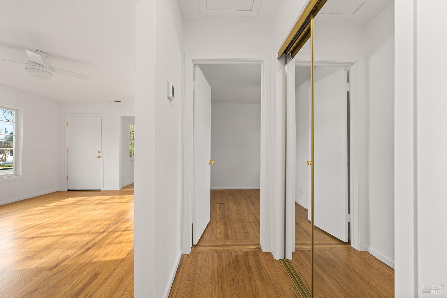 Detail Gallery Image 6 of 24 For 3119 Magowan Dr, Santa Rosa,  CA 95405 - 3 Beds | 1 Baths