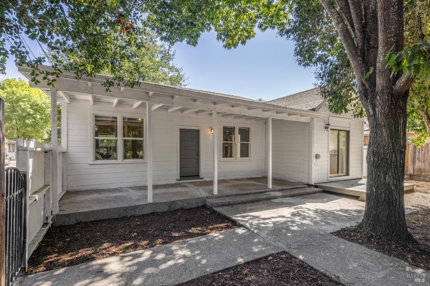 Detail Gallery Image 21 of 32 For 19322 Quigley Ln, Sonoma,  CA 95476 - 4 Beds | 3 Baths