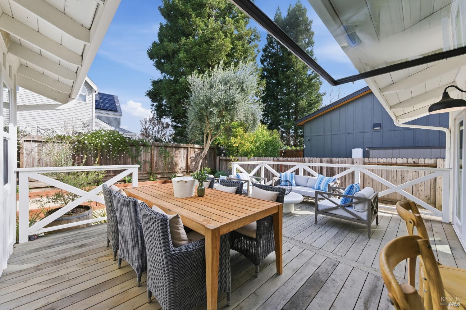 Detail Gallery Image 34 of 45 For 1830 Spring Mountain Rd, Saint Helena,  CA 94574 - 3 Beds | 2 Baths